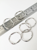 4 x Platinum Plated Wavy Oval Jewellery Connectors, 32x28mm (0953)