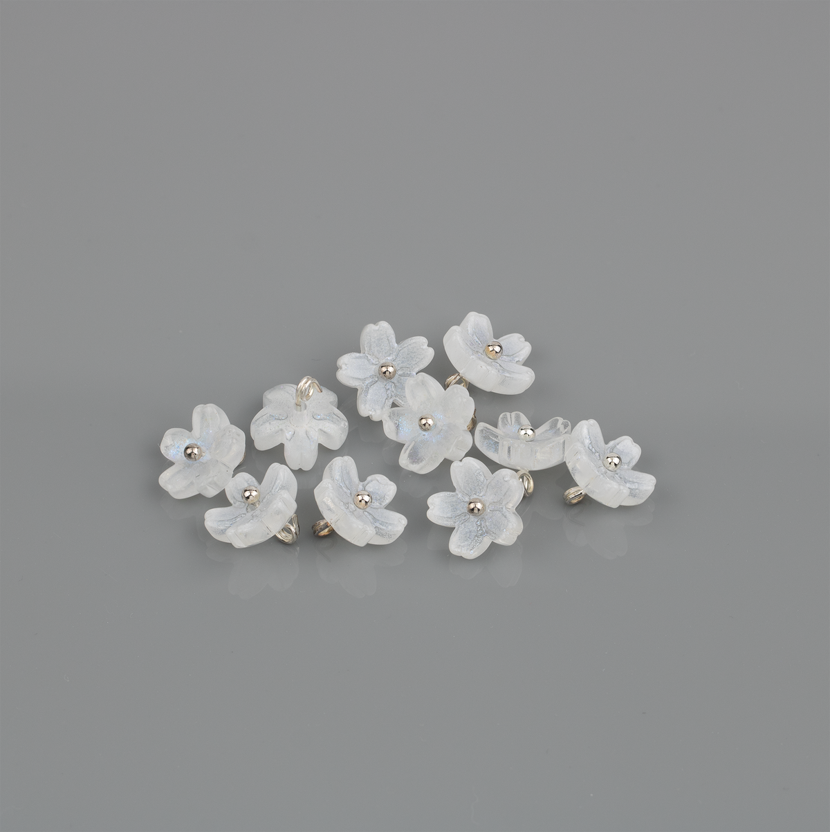 10 x White Glass Sakura Flower Charms, 10.5mm