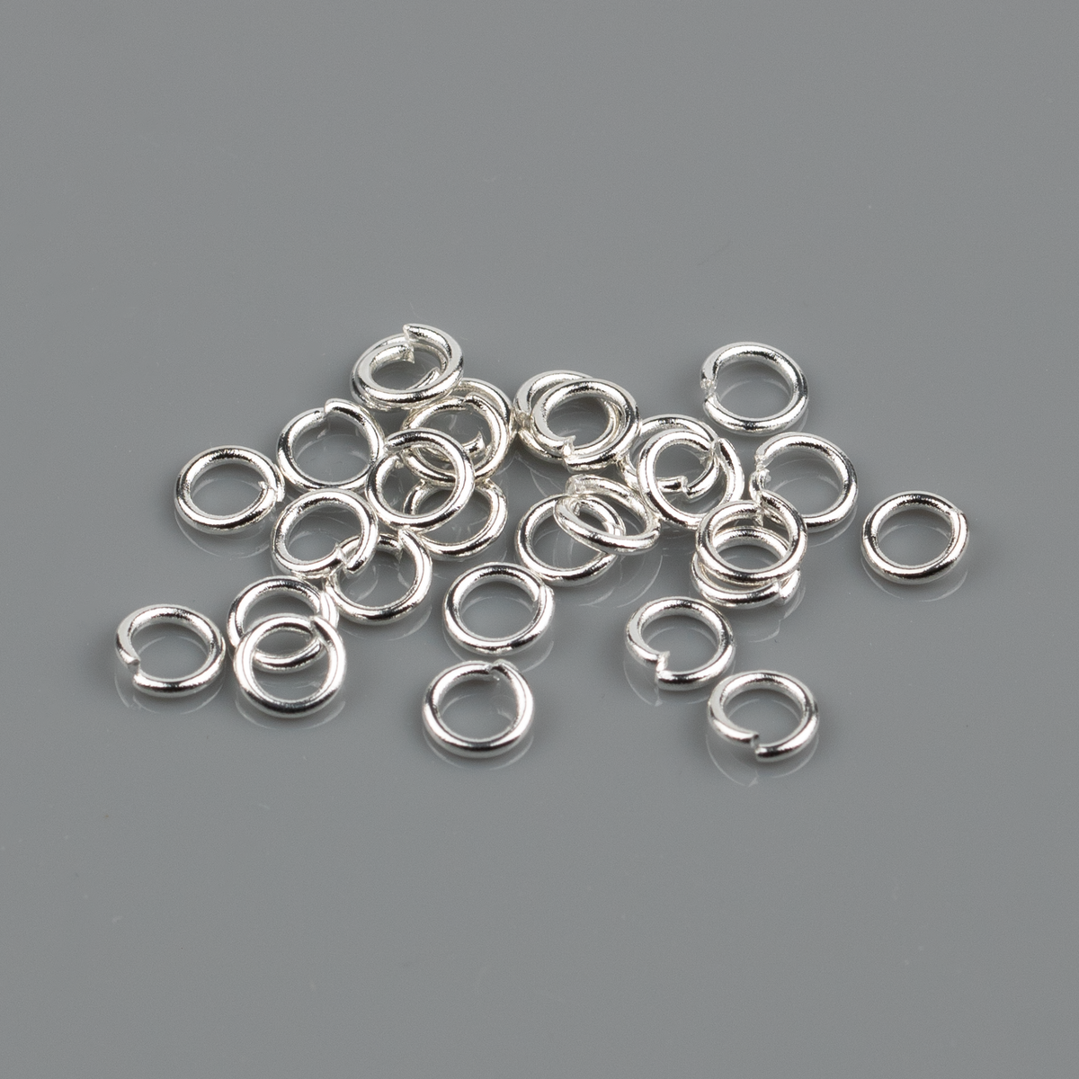 100 x 925 Silver Plated Steel Jump Rings, 4x0.7mm
