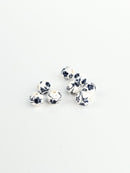6 x Round White Ceramic Beads with Navy Blue Floral Pattern, 8mm (3992)