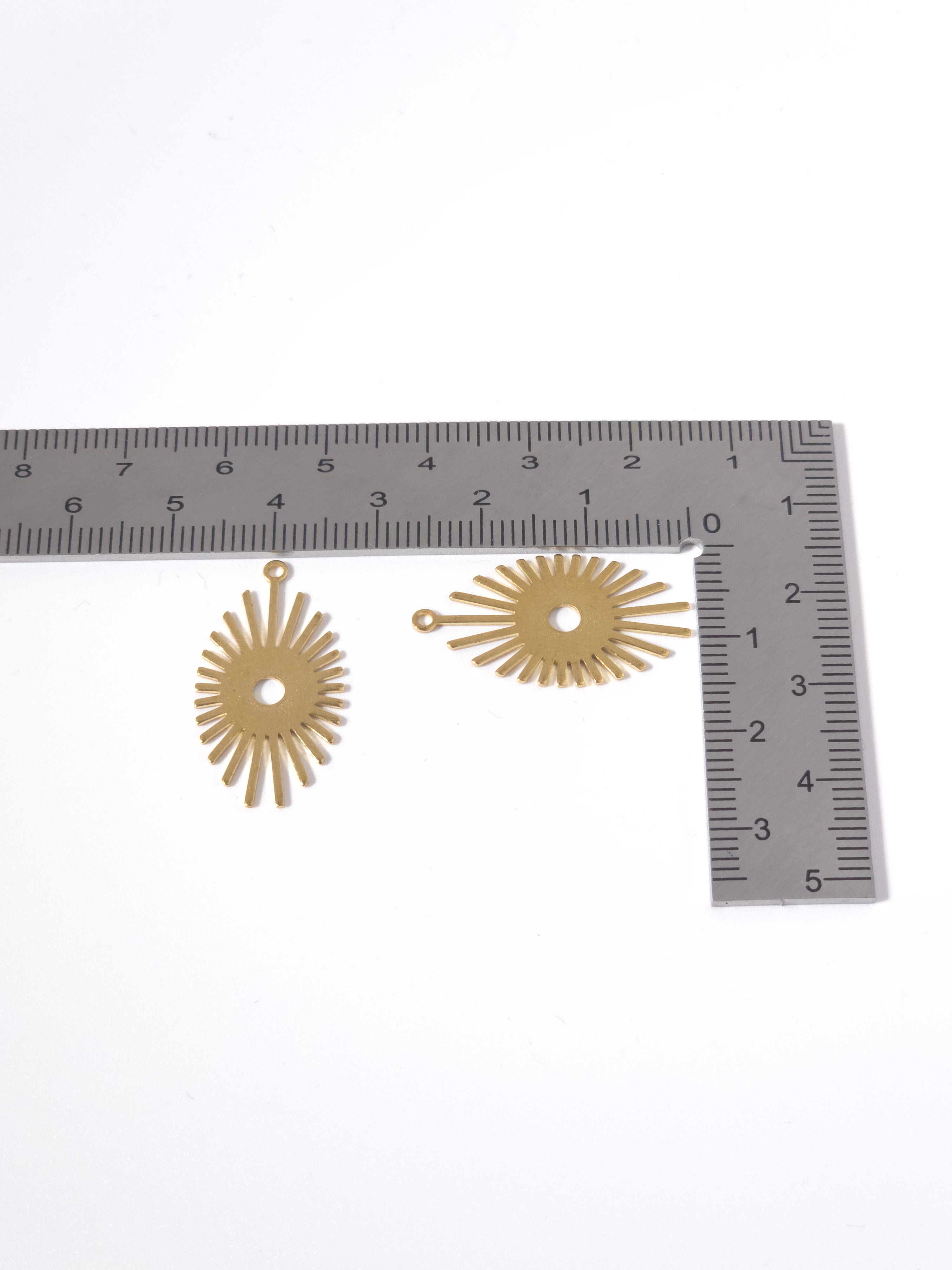 6 x Smooth Brass Elongated Sun Charms, 27x15mm (C0245)