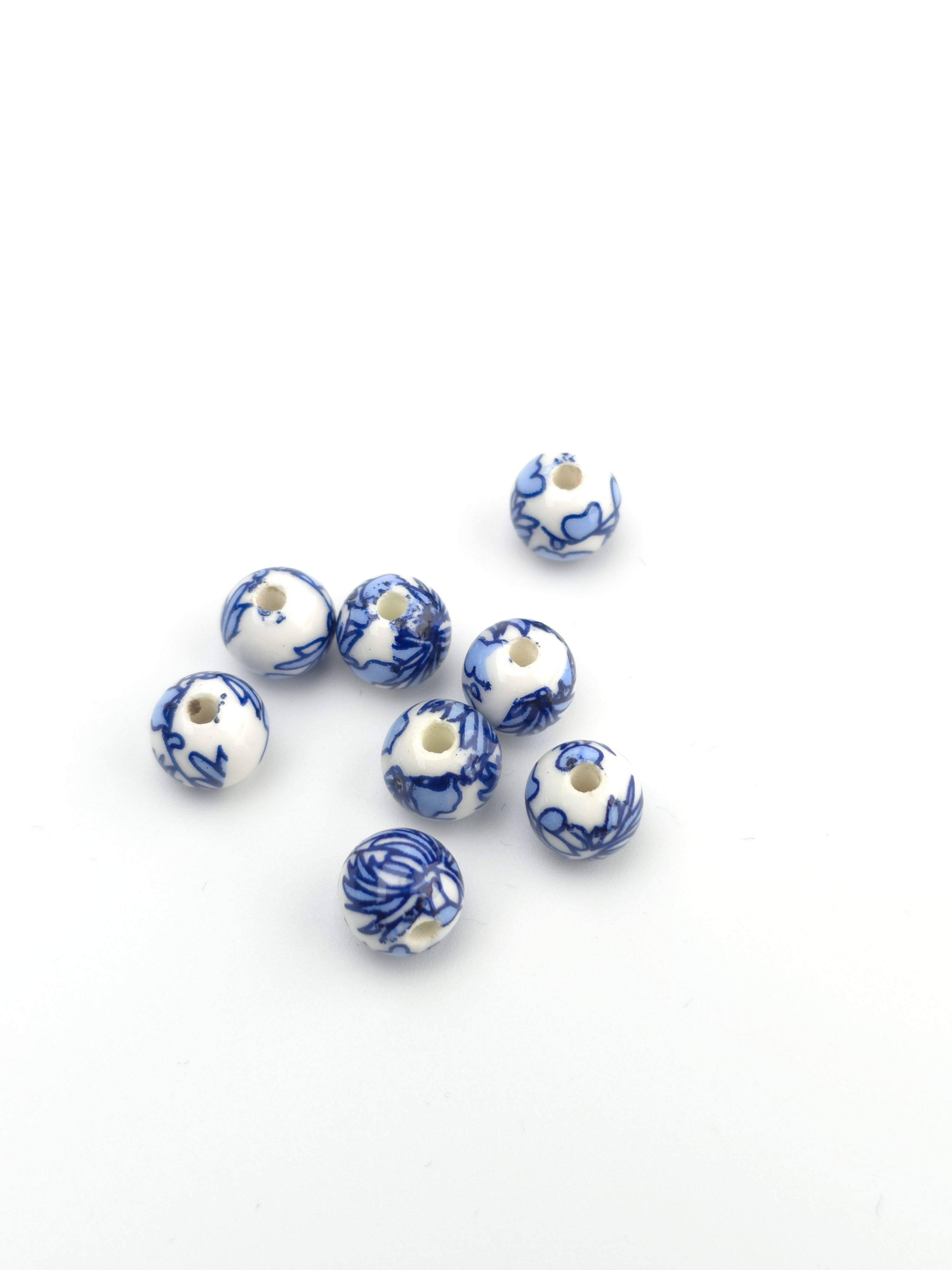 6 x Round White Ceramic Beads with Navy Blue Leaf Pattern, 8mm (0148)