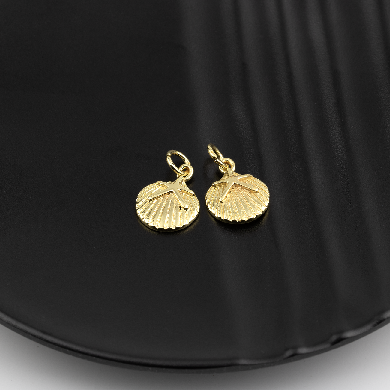 2 x 18K Gold Plated Brass Scallop Shell Charms, 13.5x10.5mm