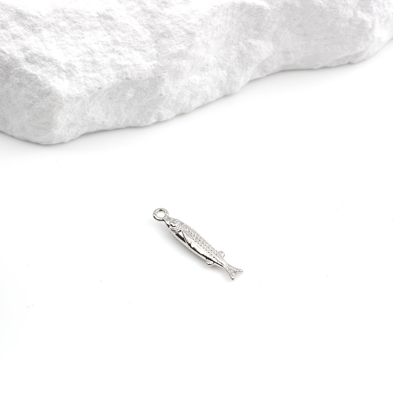 2 x Platinum Plated Brass Sardine Charms, 19x3.5mm