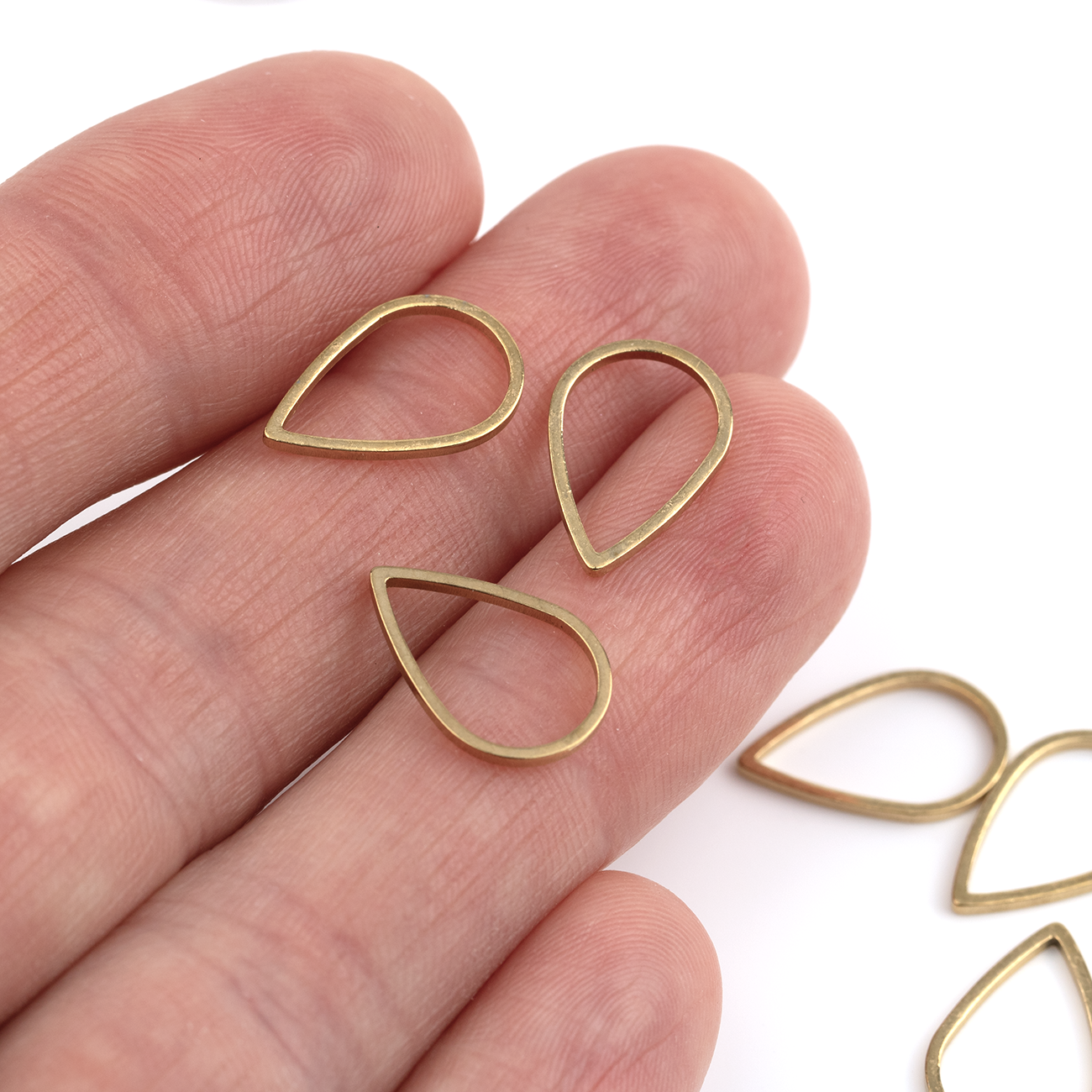 10 x 18K Gold Plated Steel Teardrop Links, 16x10mm