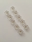 20 x Silver Plated  Flower Stamen Bead Caps, 14mm (0683)