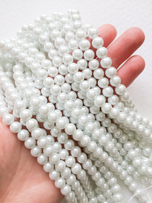 1 strand x 8mm White Pearl Glass Beads (2480)