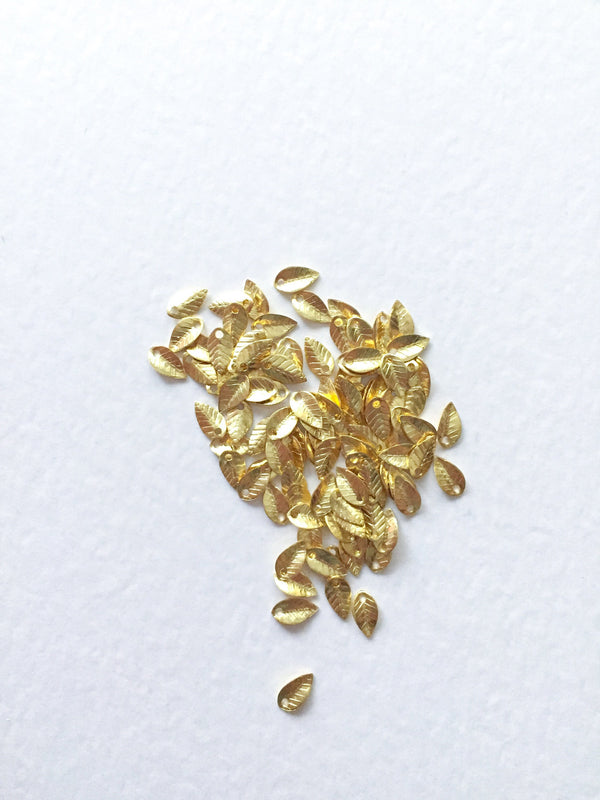 25 x Tiny Gold Textured Thin Leaf Charms, 4x7mm (0091)