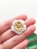 8 x Gold Tone Flower Bead Caps, 18mm