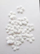 20 x White 3D Fabric Flowers, 35-37mm