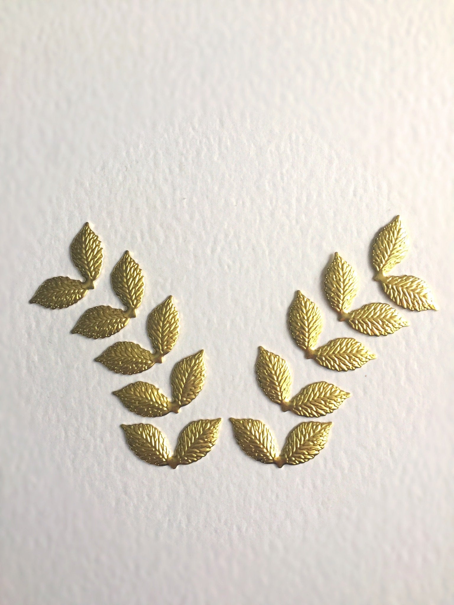 10 x Gold Metal Double Leaf Stampings, 27x15mm (3236)