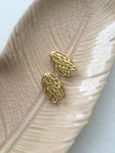 1 pair x Ornate Raw Brass Bead Caps for Flat Oval Beads, 14x9mm (0567)
