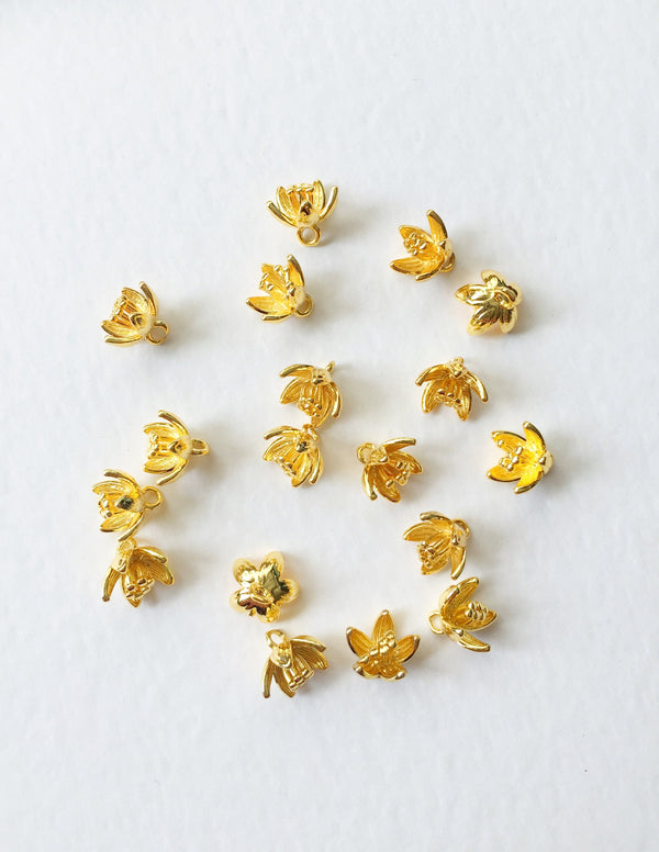 2 x 18K Gold Plated Flower Charms, 7.5x8.5mm Brass Flower Charms (1252)