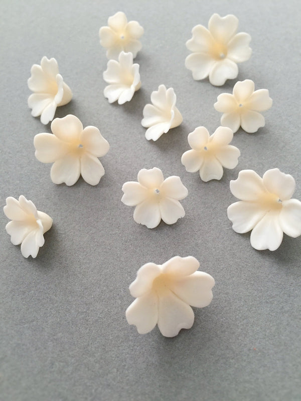 10 x Handmade Cream Clay Flower Beads, Different Sizes