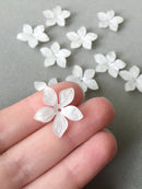 10 x 22mm Pearl White Flower Beads, Cellulose Acetate Flowers (0866)