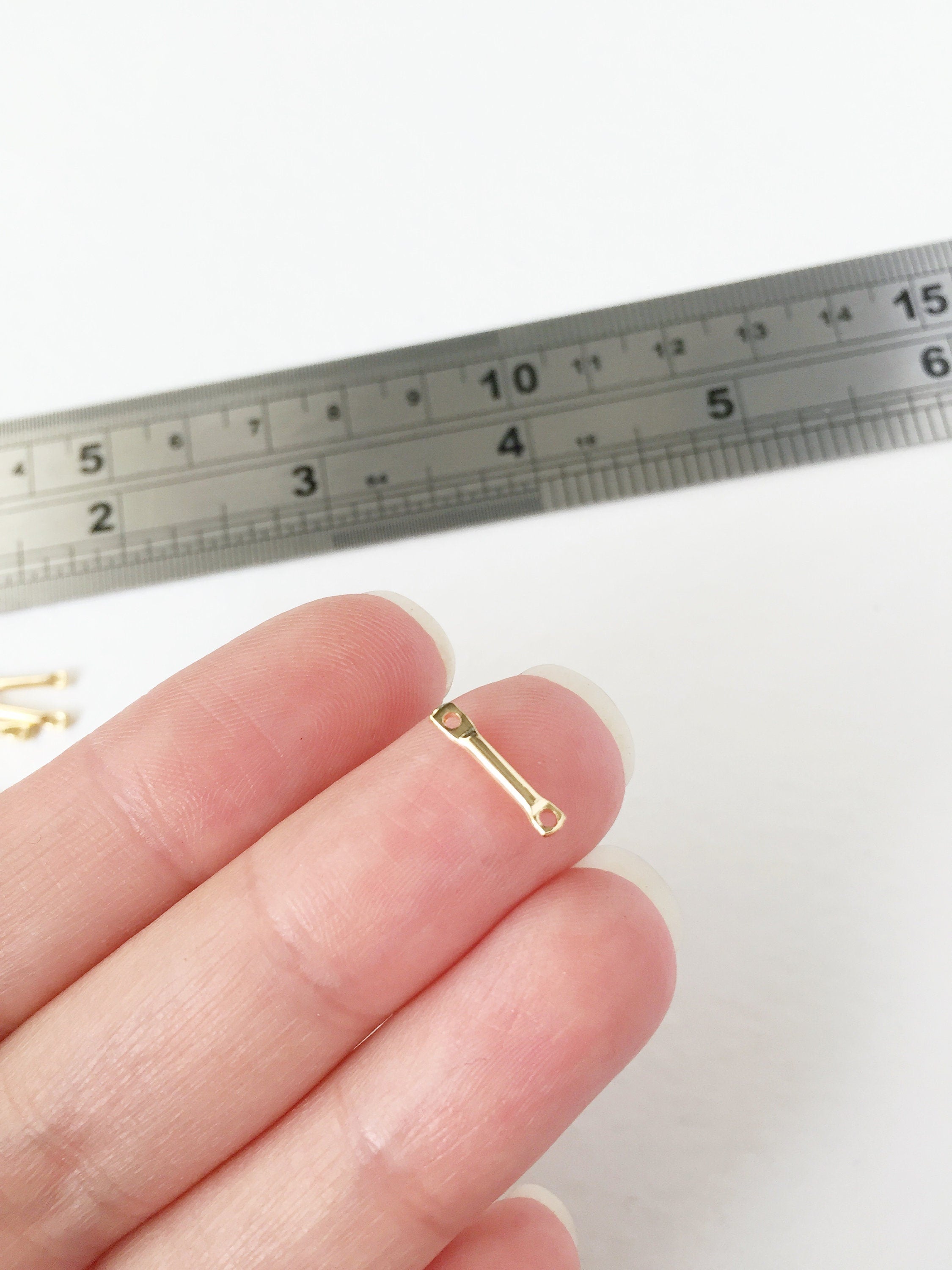 10 x 18K Gold Plated Bar Connectors, 12mm Long (0050)