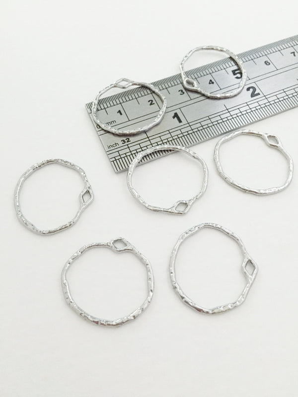 6 x Platinum Plated Textured Circle Connectors, 23mm Silver Open Bezel Pendants (0631)