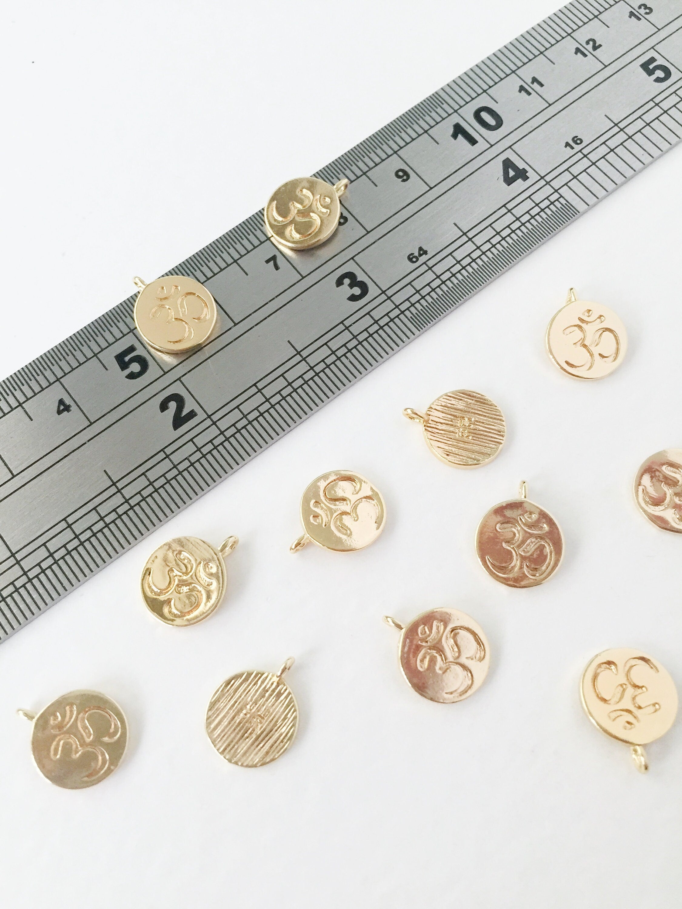 1 x 18K Gold Plated Brass Om Charms, 12x9.5mm (0109)