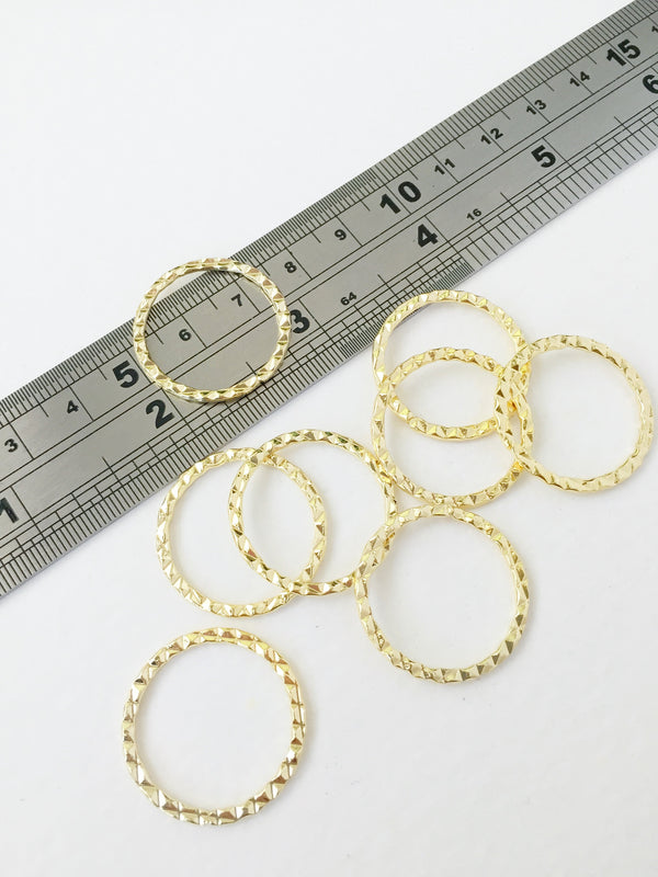 6 x Gold Plated Textured Circle Linking Rings, 24mm (0791)