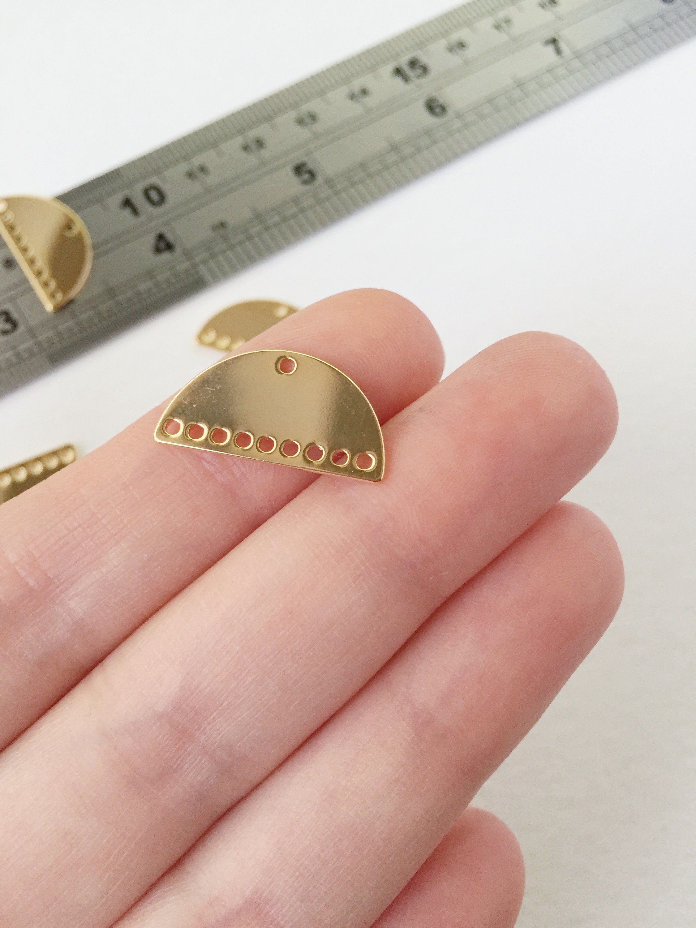 2 x 18K Gold Plated Semi Circle Multiloop Connectors, 21x11mm (0453)