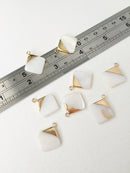 1 x Mother of Pearl Smooth Rhombus Shell Pendants, 24x20mm (0527)