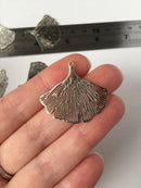 2 x Platinum Plated Etched Metal Ginkgo Leaf Pendants, 30x33mm (0577)