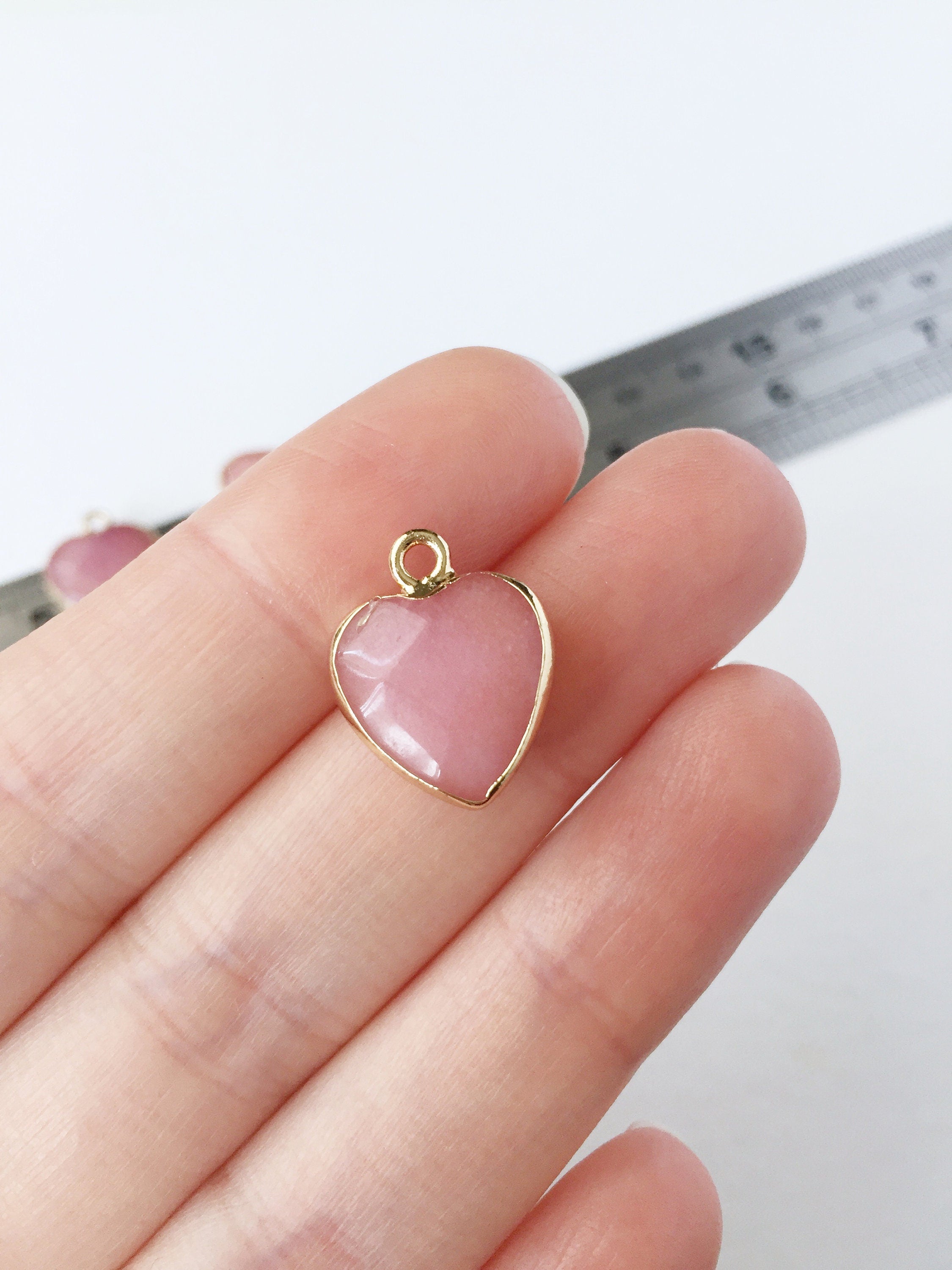 1 x Faceted Pink Jade Heart Pendant, 18x14mm (0515)