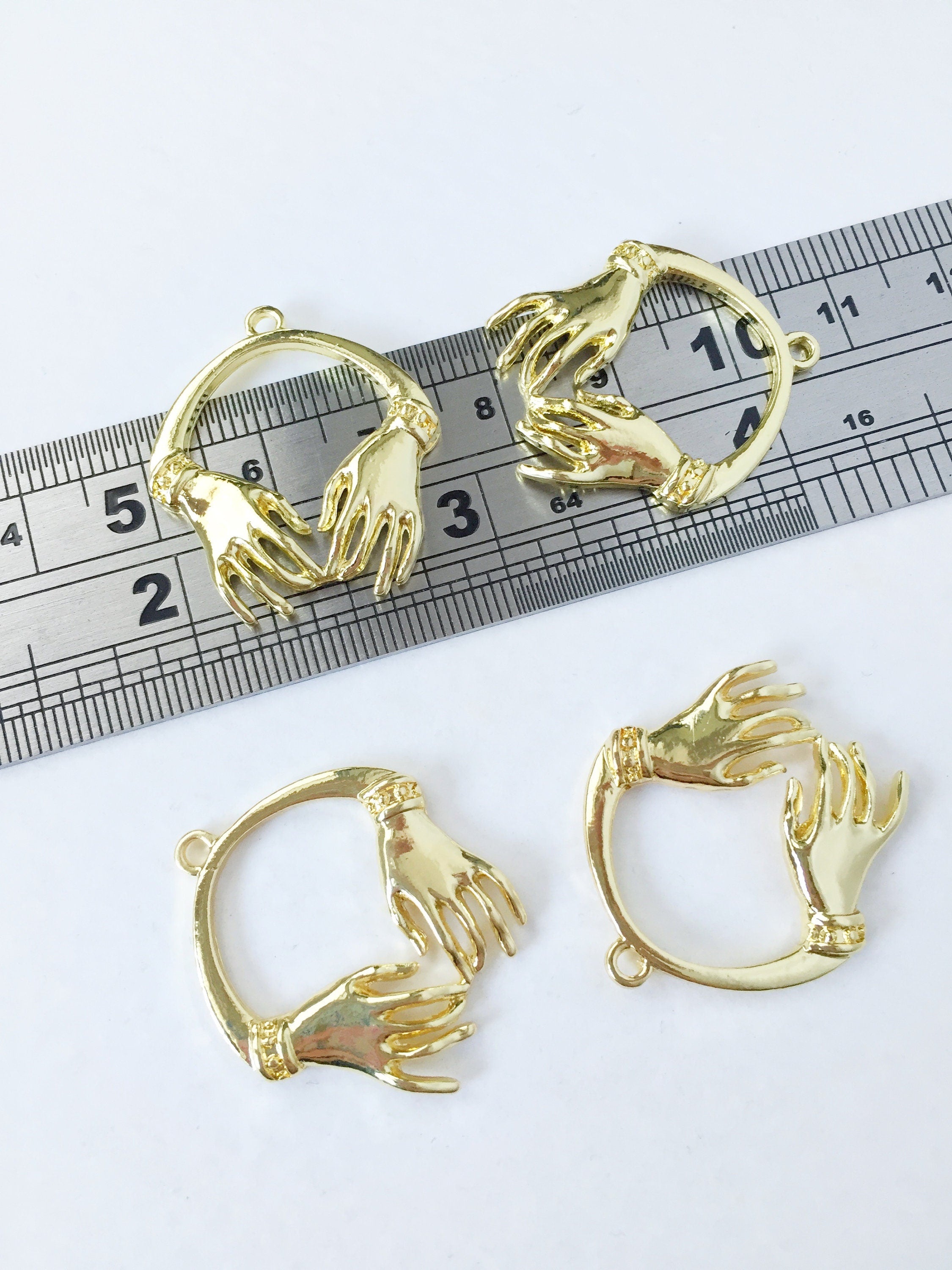2 x Gold Plated Hands Pendants, 27x25mm (0878)