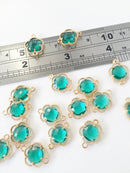 2 x Gold Plated Emerald Green Faceted Glass Flower Connectors, 16x12mm (1056)