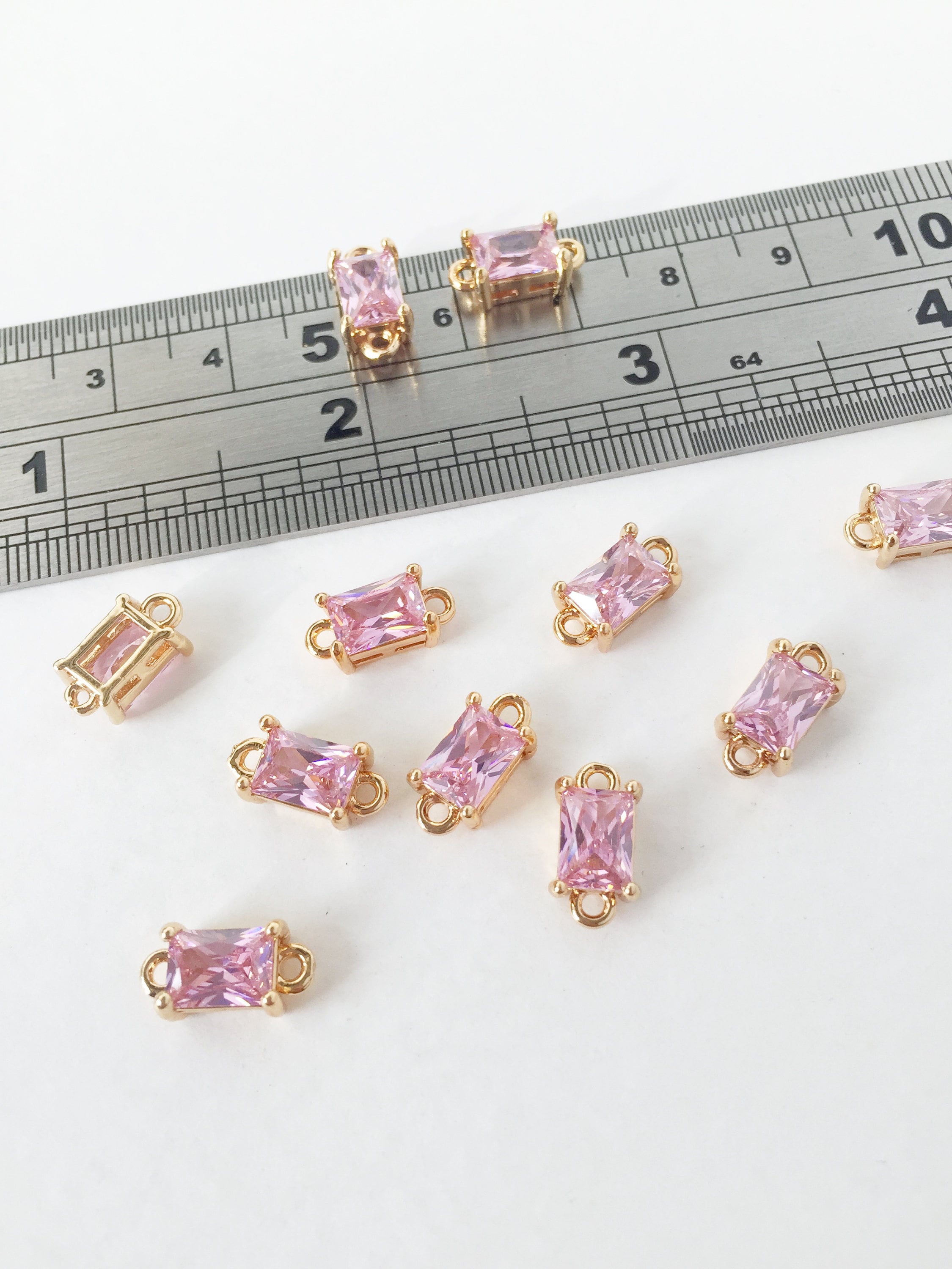 2 x 24K Gold Plated Pink Faceted Glass Rectangle Connector, 12x6mm (1439)