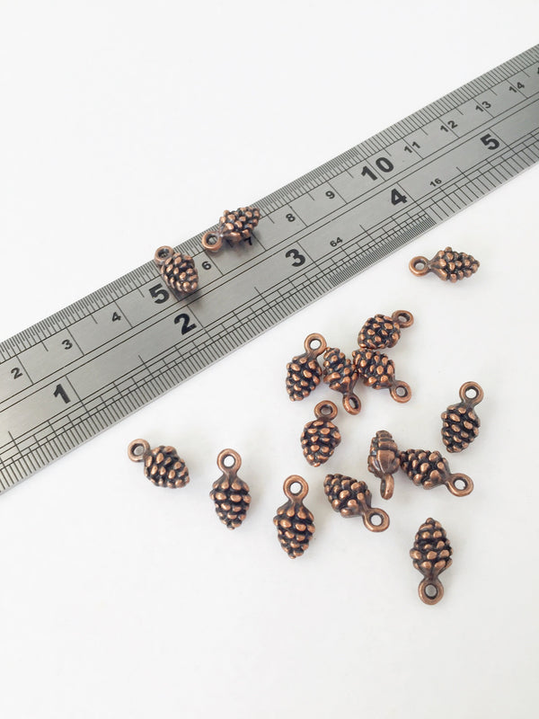 20 x Antique Copper Pine Cone Charms, 13x7mm (1501)