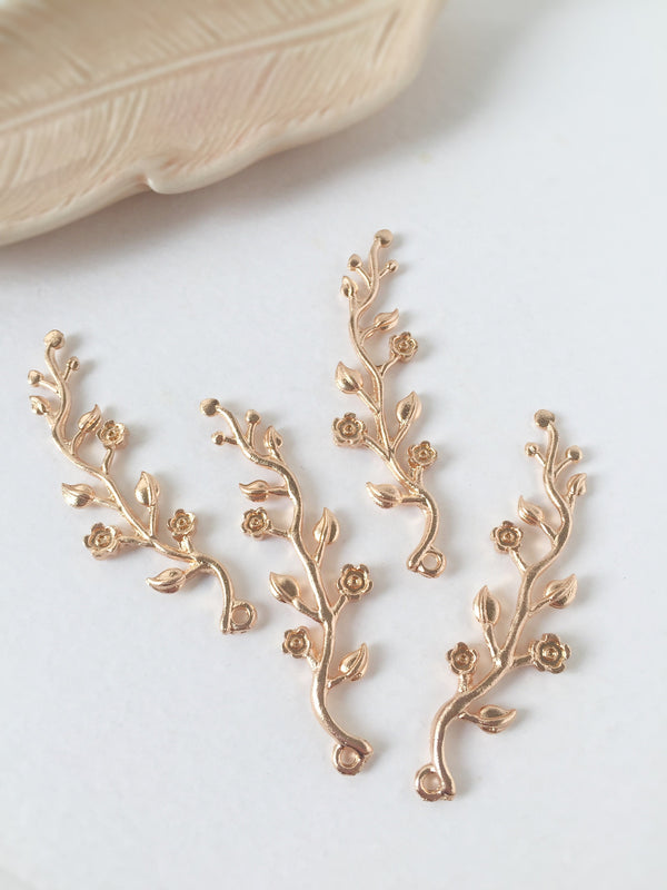 4 x Champagne Gold Leaf and Flower Branch Pendants, 59x16mm