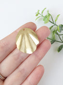 2 x Textured Raw Brass Oval Fan Pendants, 25x30mm (C0034)