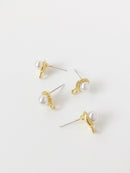 1 pairs x Gold Pearl Earring Studs with Loops (1899)