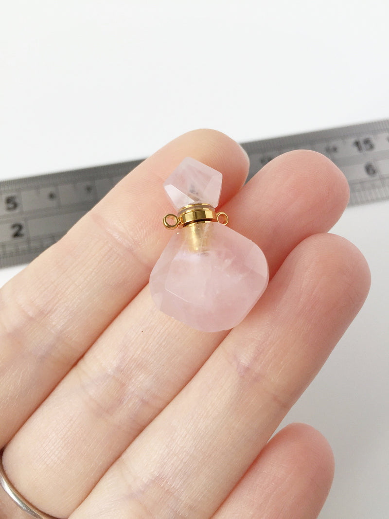 1 x Rose Quartz Perfume Bottle Pendant, 17x21mm (1633)
