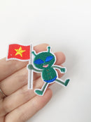 Alien Iron-on Patch, Space Visitor Applique (P040)