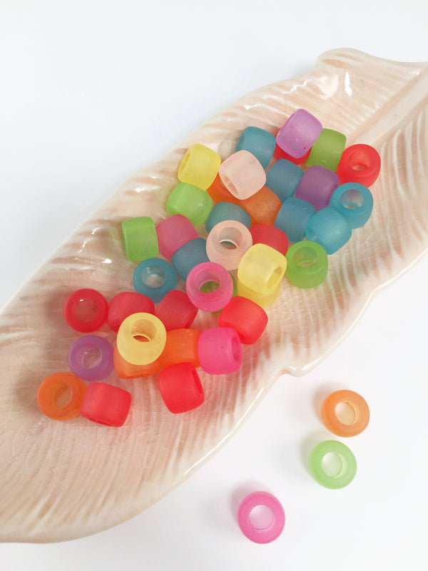100 x Frosted Acrylic Multicolour Pony Beads, 8mm (3076)