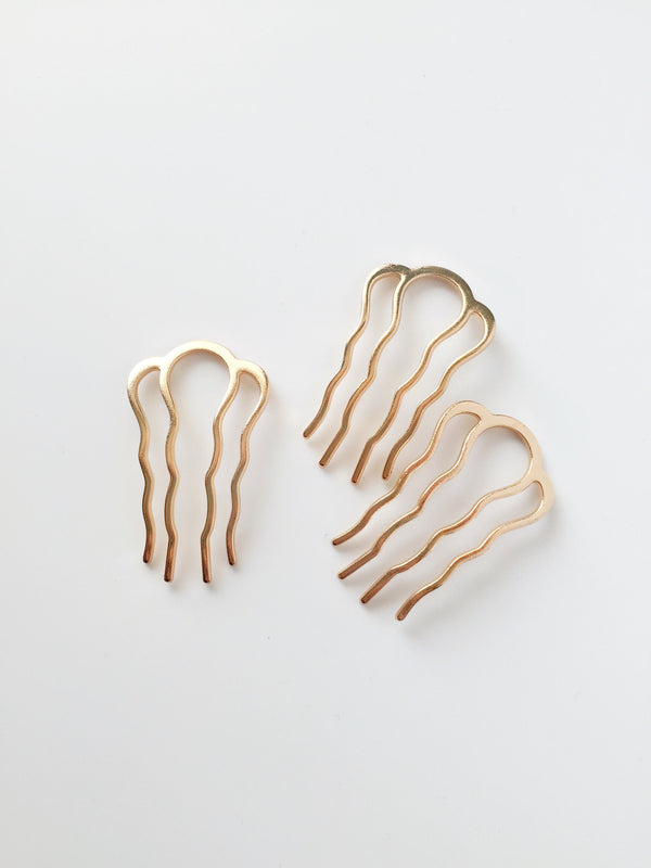 2 x Ornate Champagne Gold Hair, 25x45mm (3040)