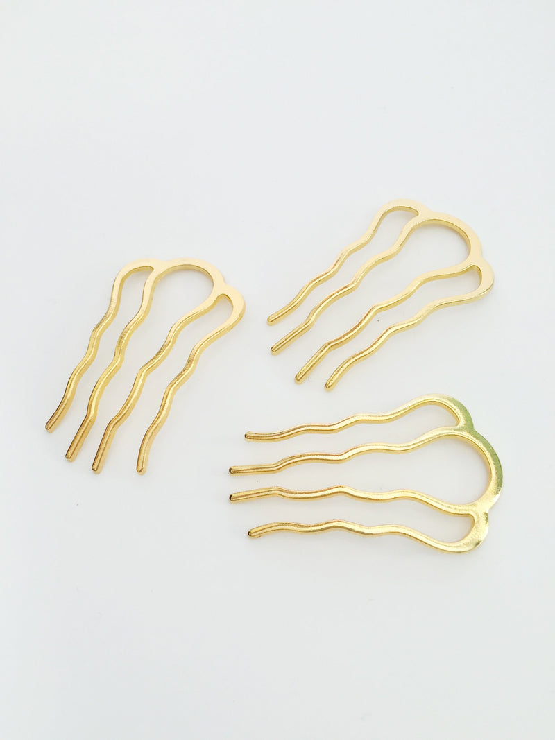 2 x Ornate Gold Hair Combs Base, 25x45mm (3040)