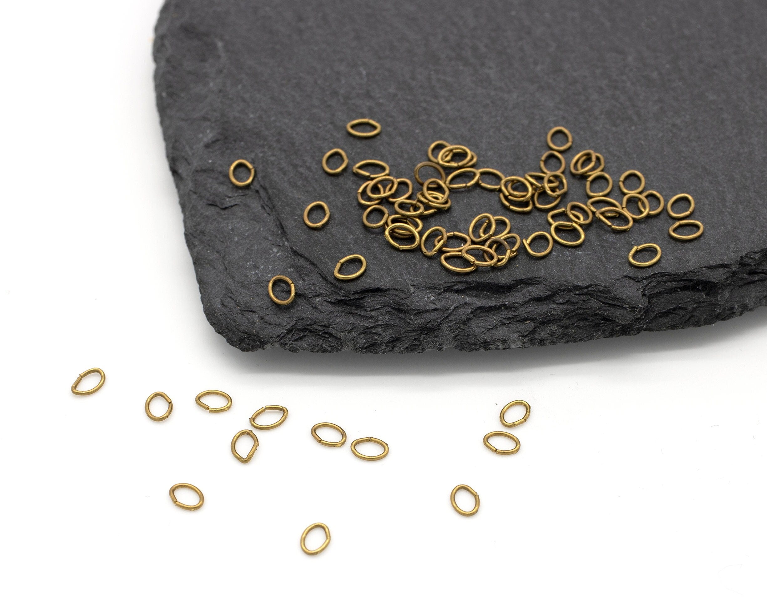 150 x Raw Brass Oval Jump Rings, 4x0.5mm (C0620)