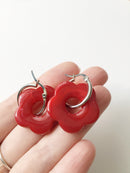 2 x Red Resin Flower Beads, 26mm (3131)