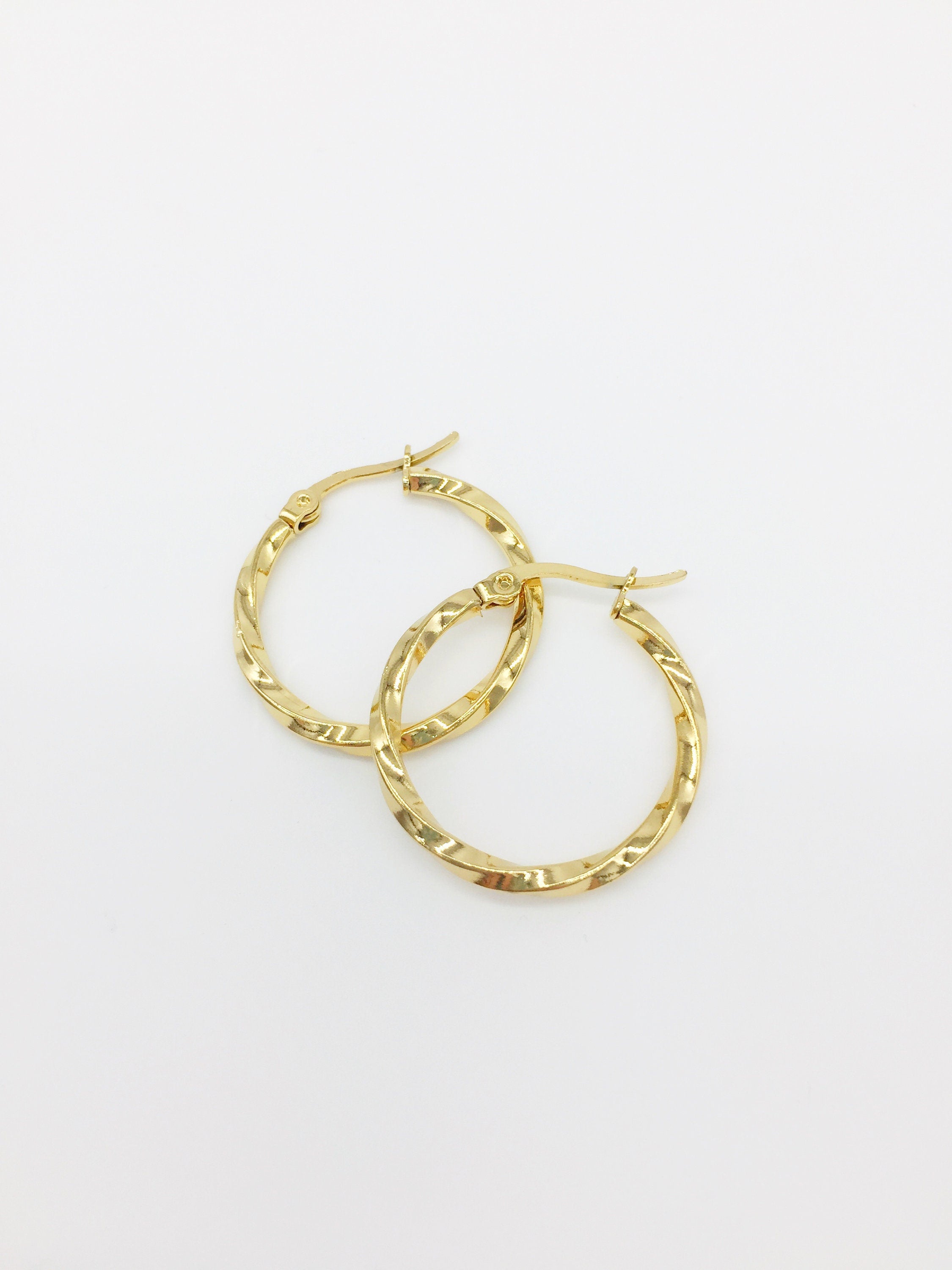 1 pair x Gold Plated Stainless Steel Twisted Earring Hoop Blanks, 24mm (1926)