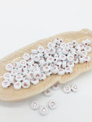 100 x Flat Round Acrylic Beads with Gold Heart Pattern, 7mm (3083)