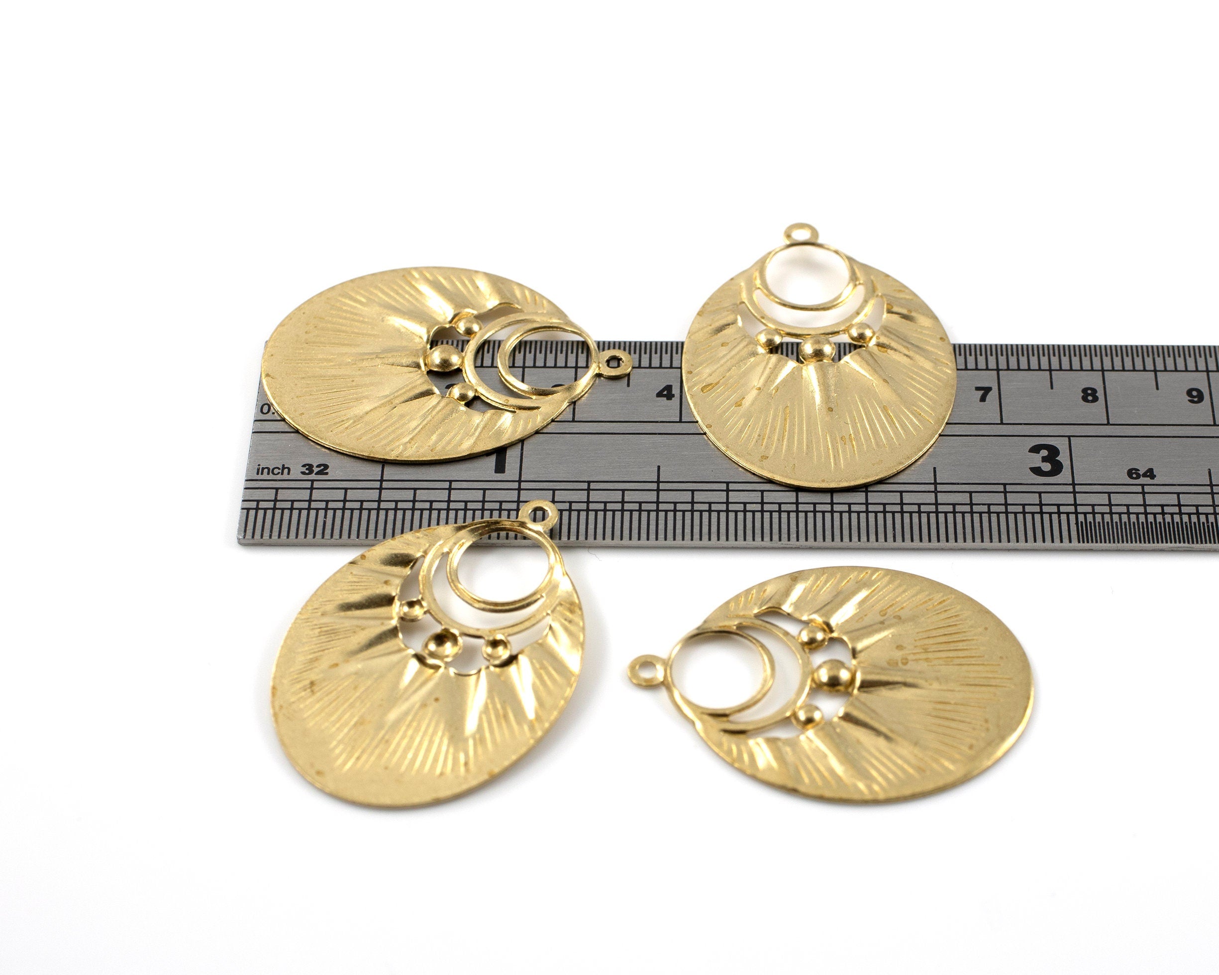 2 x Raw Brass Ornate Oval Drop Pendants, 36x26mm (C0629)