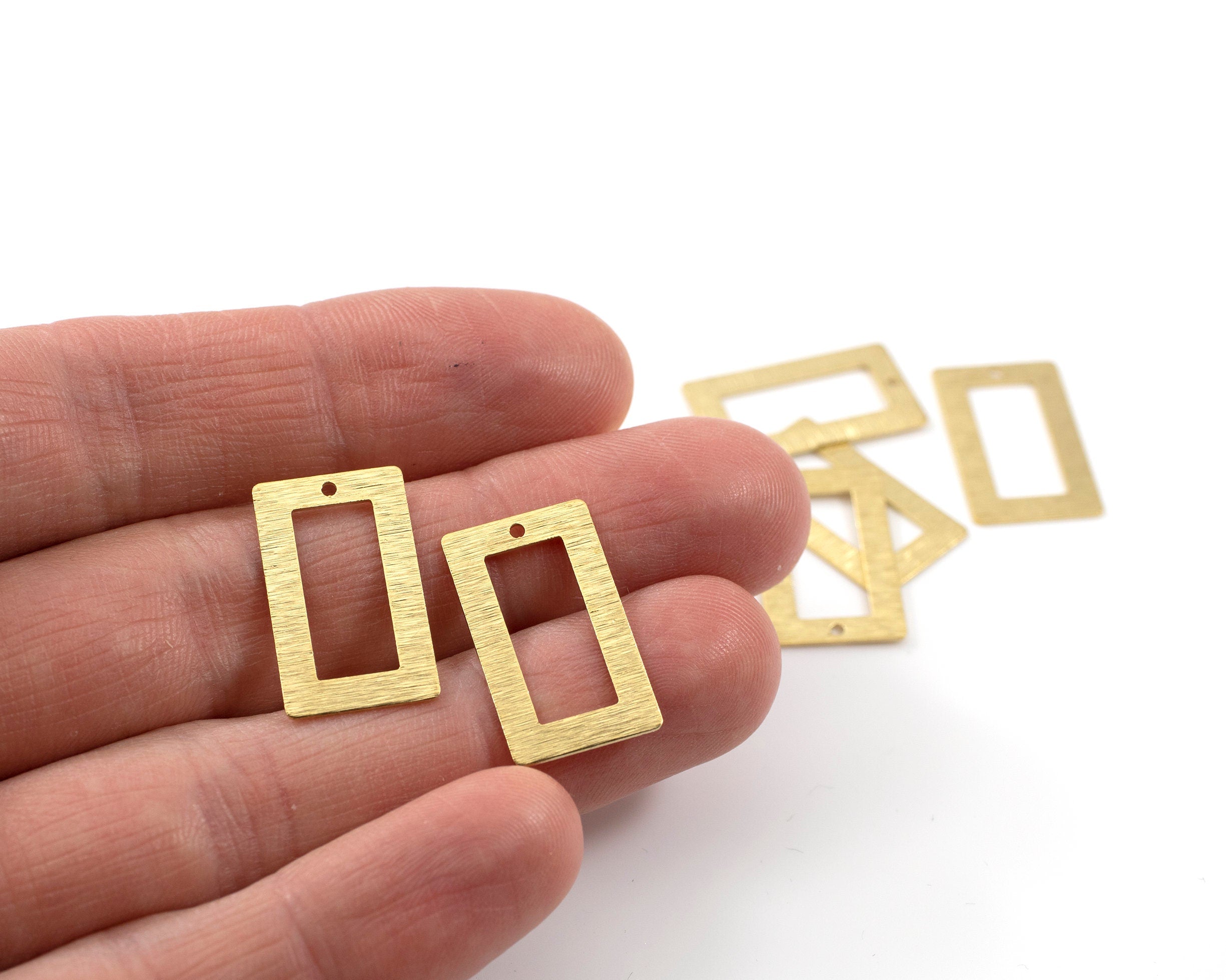 6 x Textured Raw Brass Open Rectangle Pendants, 22x13mm (C0564)