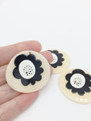 1 x Abstract Flower Pendant, 42x39mm Irregular Round Ivory Pendant (2322)