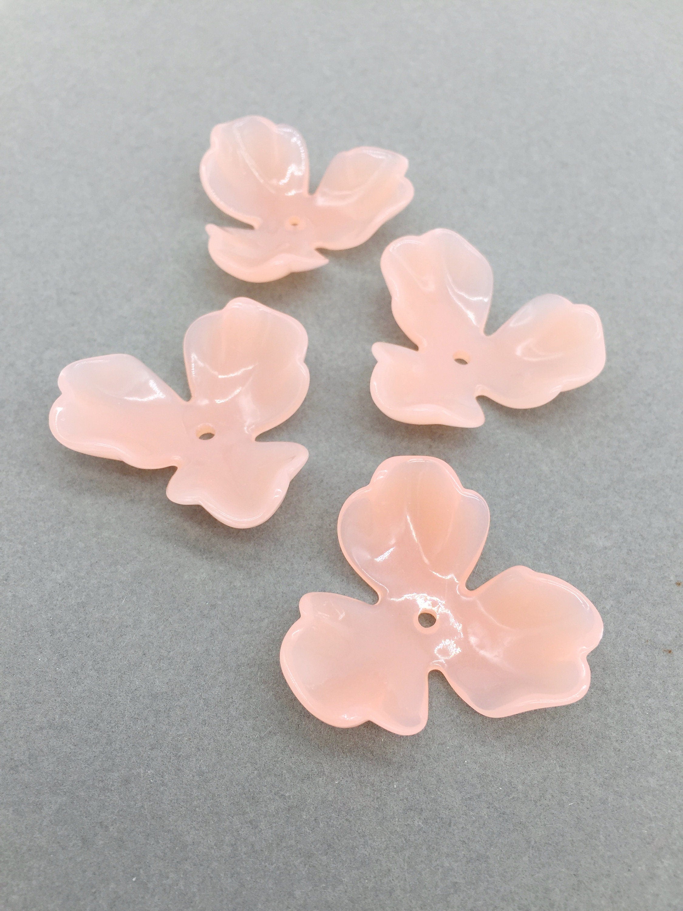 6 x Large Peach Blush Acrylic Flower Beads, 39mm (3377)