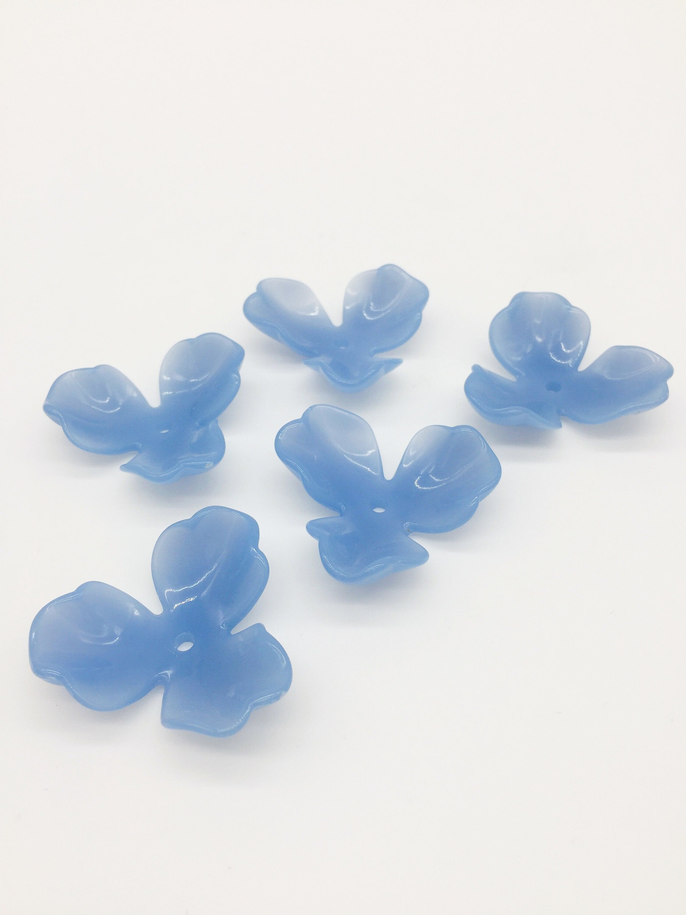 6 x Large Light Blue Acrylic Flower Beads, 39mm (3377)