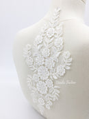 Ivory Beaded Flowers Lace Applique, 30.5x14cm