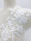 1 pair x Large Off-white Embroidered Lace Appliques, 46x24cm